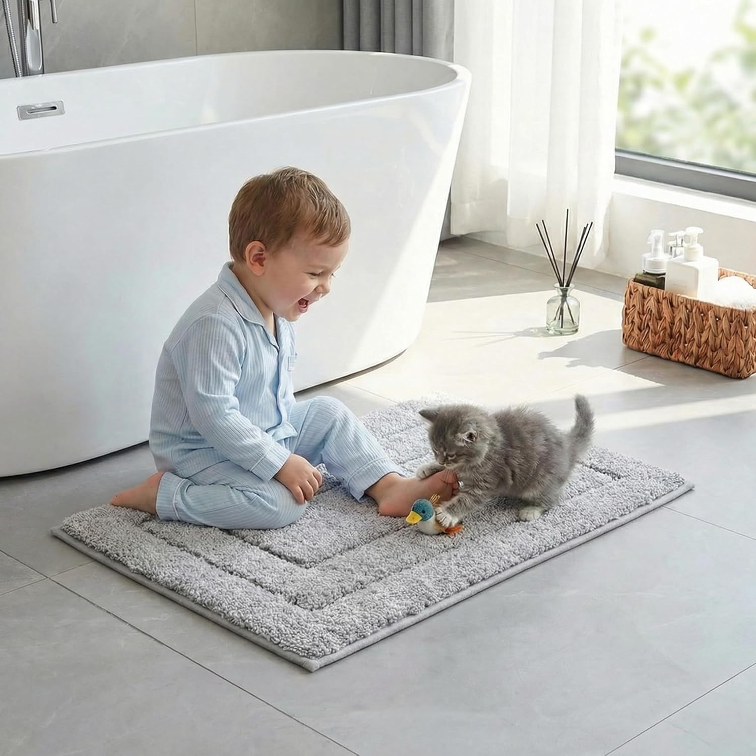 GRANNY SAYS Gray Bathroom Rugs, Bath Mats for Bathroom Non-Slip, Super Soft and Water Absorbent, Microfiber Bath Rugs, Machine Wash Dry, Bath Rugs for Floor, Tub and Shower, 16" x 24"