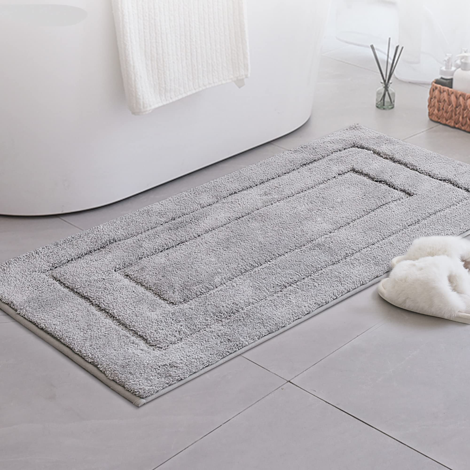 GRANNY SAYS Gray Bathroom Rugs, Bath Mats for Bathroom Non-Slip, Super Soft and Water Absorbent, Microfiber Bath Rugs, Machine Wash Dry, Bath Rugs for Floor, Tub and Shower, 16" x 24"